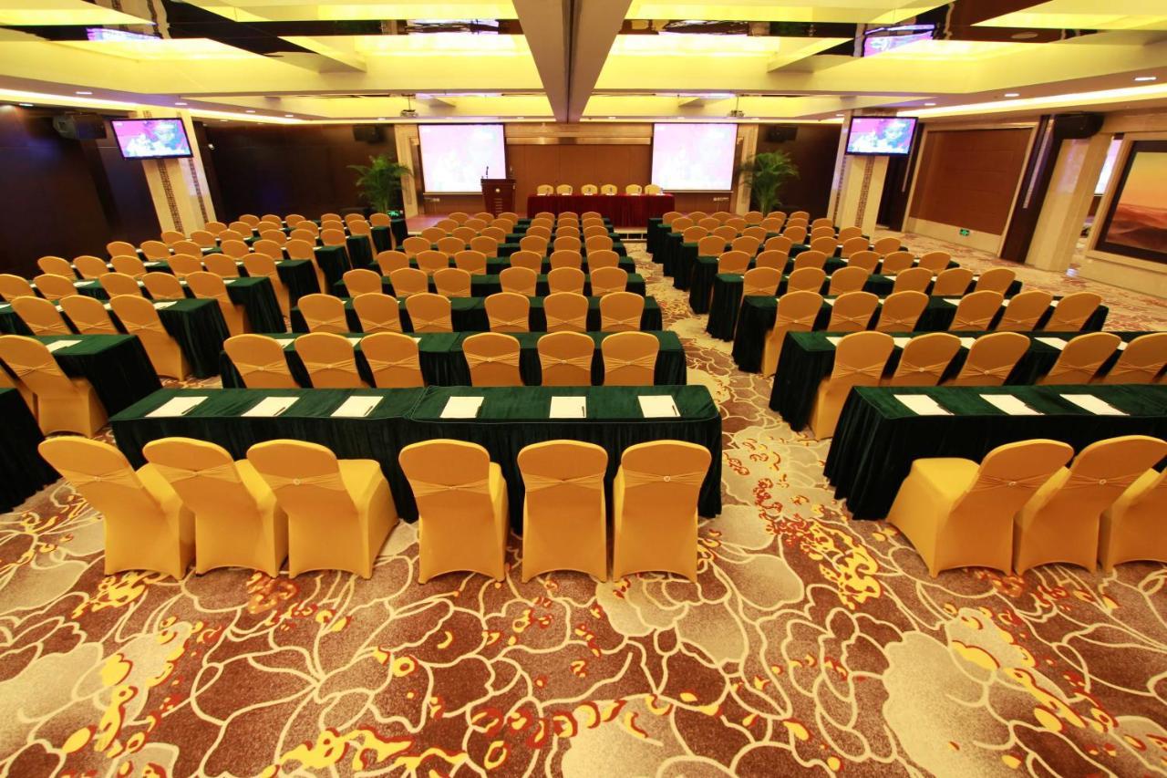 Fortune Hotel Guangzhou Exteriör bild