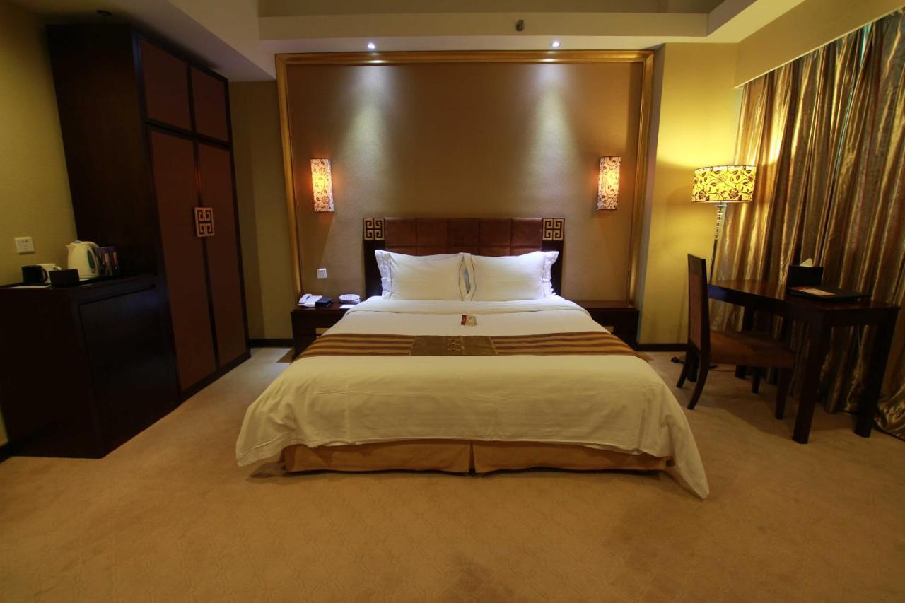 Fortune Hotel Guangzhou Exteriör bild